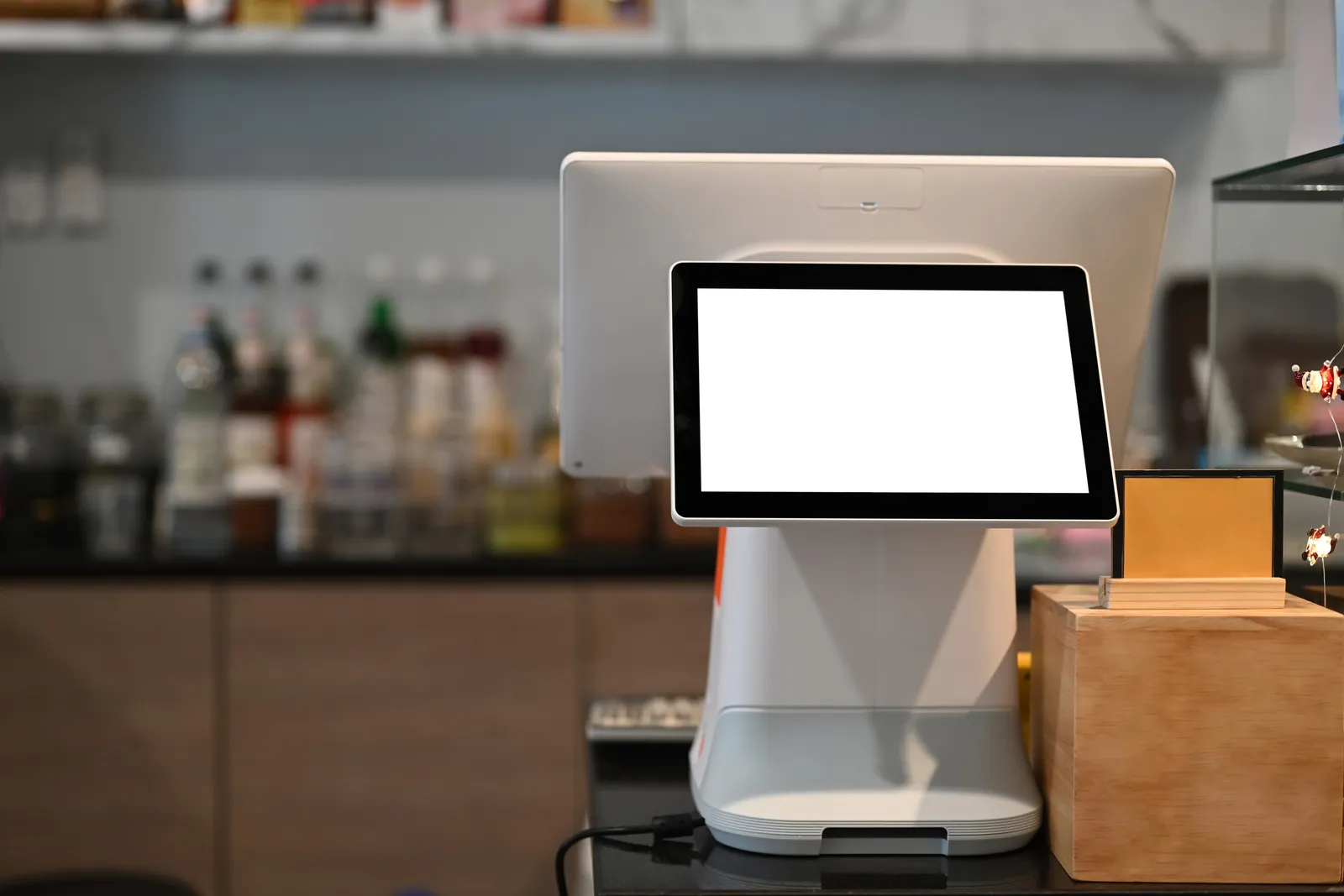 Cloud-based POS hardware terminal with card reader and receipt printer setup